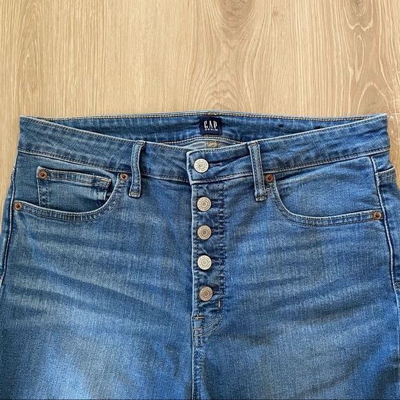 Curvy True Skinny Jeans // GAP - Picture 8 of 9